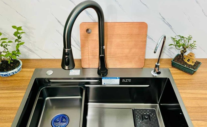 Combo Chậu rửa 1 hố Roslerer RL04-7545 nano, Vòi rút Roslerer 3 chế độ