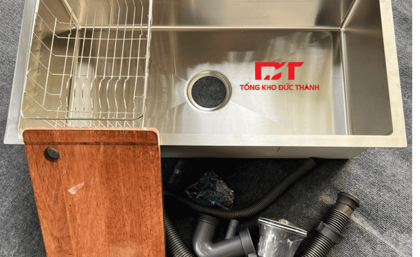 Chậu rửa bát âm toàn phần Kobesi 8045 ( Inox 304)