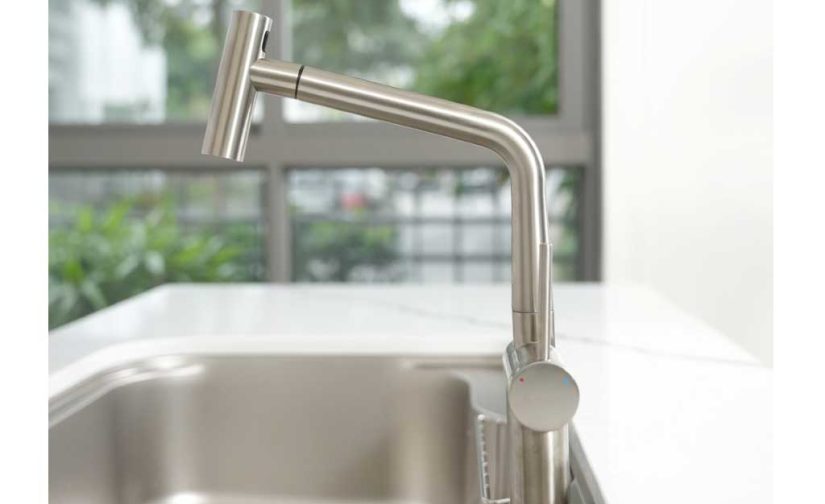 Vòi rửa Konox bát dây rút Volta Nickel