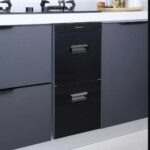 Thùng gạo Euroglod mặt gương màu đen 2 ngăn GB322B